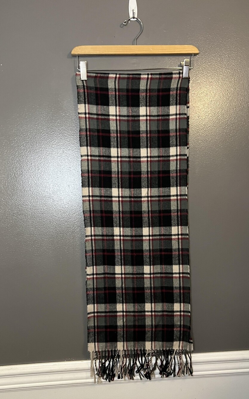Softer Than Cashmere Scarf Womens Black Gray White Red Plaid Fringe Winter Korea
